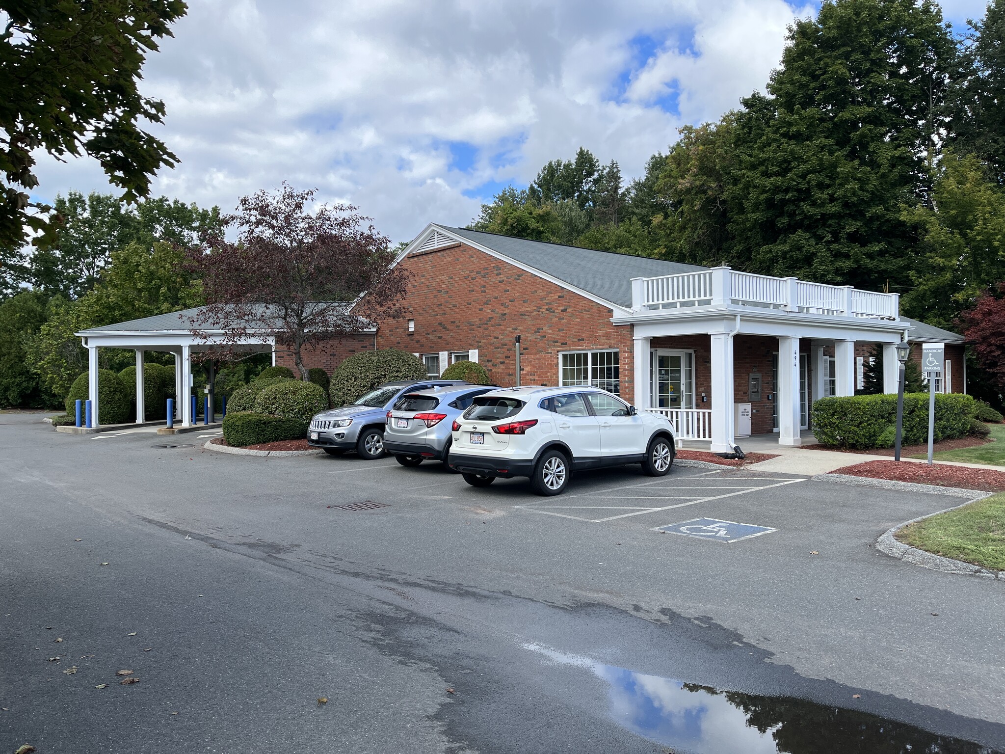 494 Newton St, South Hadley, MA for lease Building Photo- Image 1 of 7