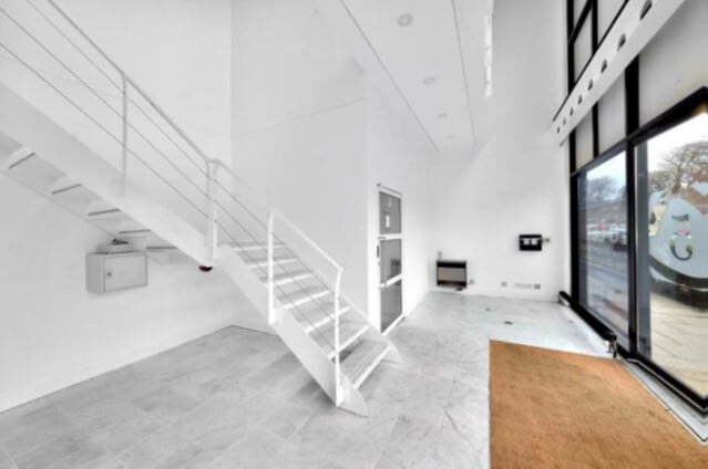 Callendar Rd, Falkirk for lease - Interior Photo - Image 3 of 3