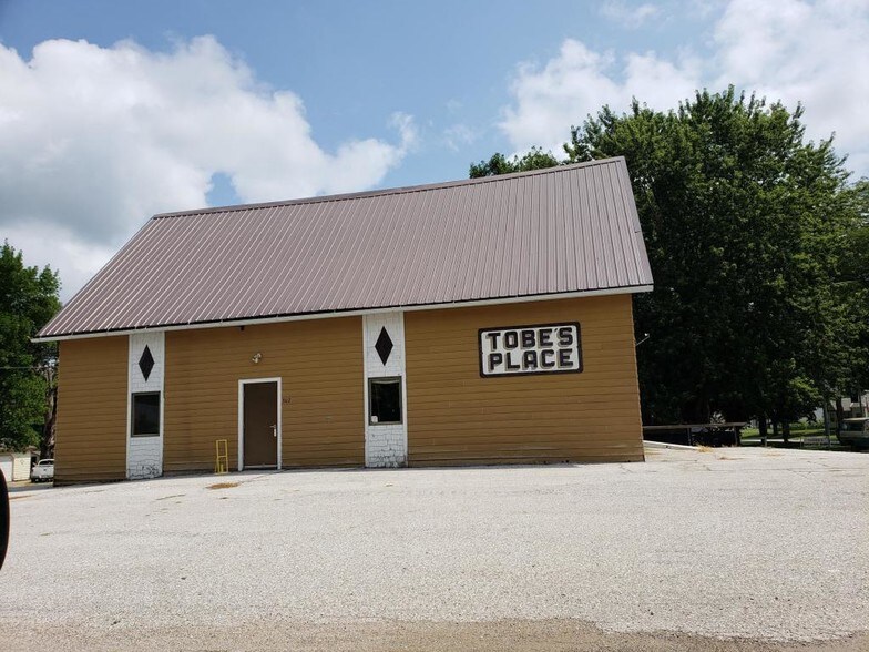 302 5th St, Defiance, IA for sale - Building Photo - Image 1 of 1
