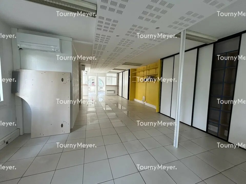 Office in Montpellier for sale Interior Photo- Image 1 of 5