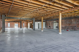 3310 S Main St, Los Angeles, CA for lease Interior Photo- Image 1 of 28