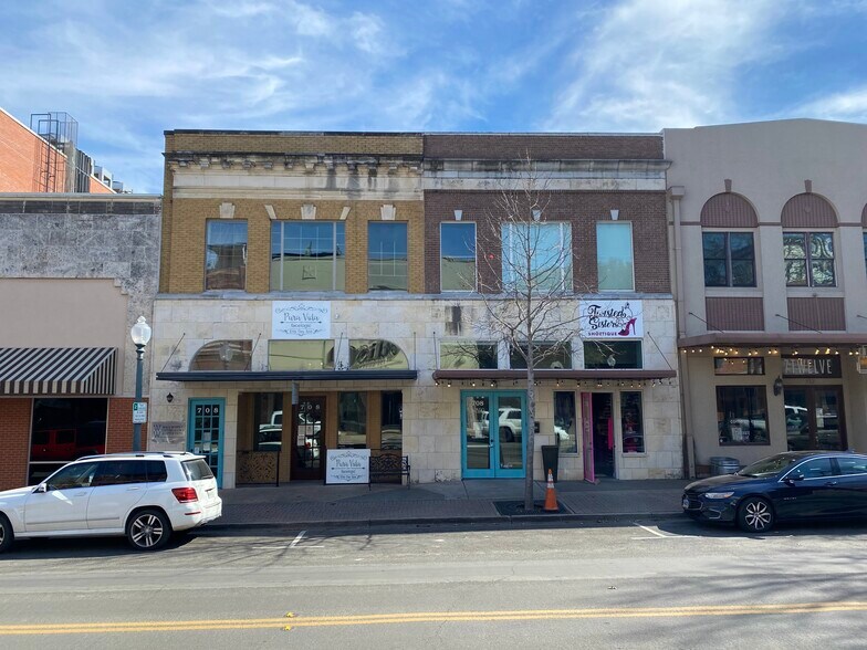 708-710 Austin Ave, Waco, TX for sale - Building Photo - Image 1 of 1