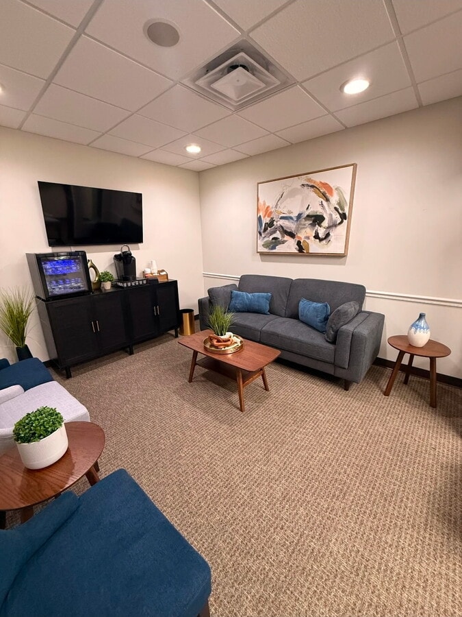 1233 Berlin Rd, Voorhees, NJ 08043 - Unit 6 -  - Interior Photo - Image 1 of 5