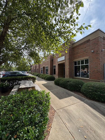 2703 Jones Franklin Rd, Cary, NC for lease - Building Photo - Image 3 of 3