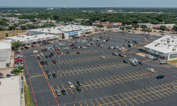 1050 N Westmoreland Rd, Dallas, TX - aerial  map view - Image1