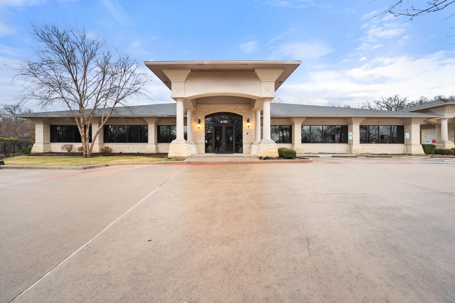 4105 S Bowen Rd, Arlington, TX for sale Primary Photo- Image 1 of 5