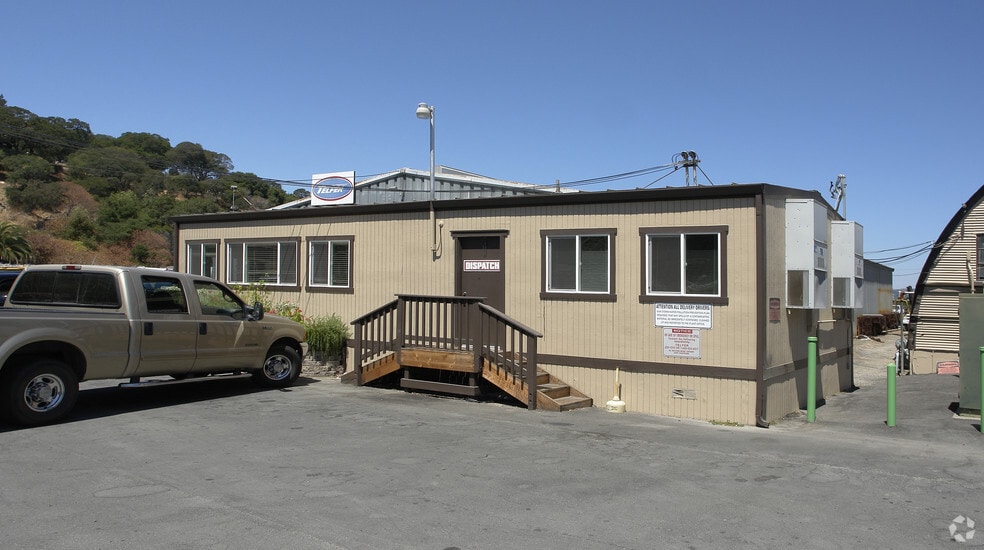 211 Foster St, Martinez, CA for lease - Building Photo - Image 3 of 3