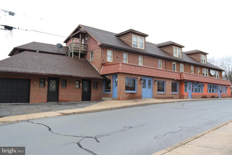 120 N Cleveland Ave, Hagerstown, MD for sale - Building Photo - Image 1 of 1