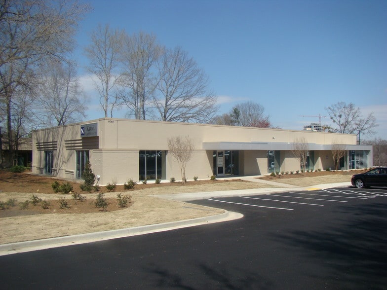 6045 Barfield Rd NE, Atlanta, GA for sale - Building Photo - Image 1 of 1