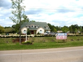 701 N Loop 336 E, Conroe, TX for lease - Building Photo - Image 3 of 6
