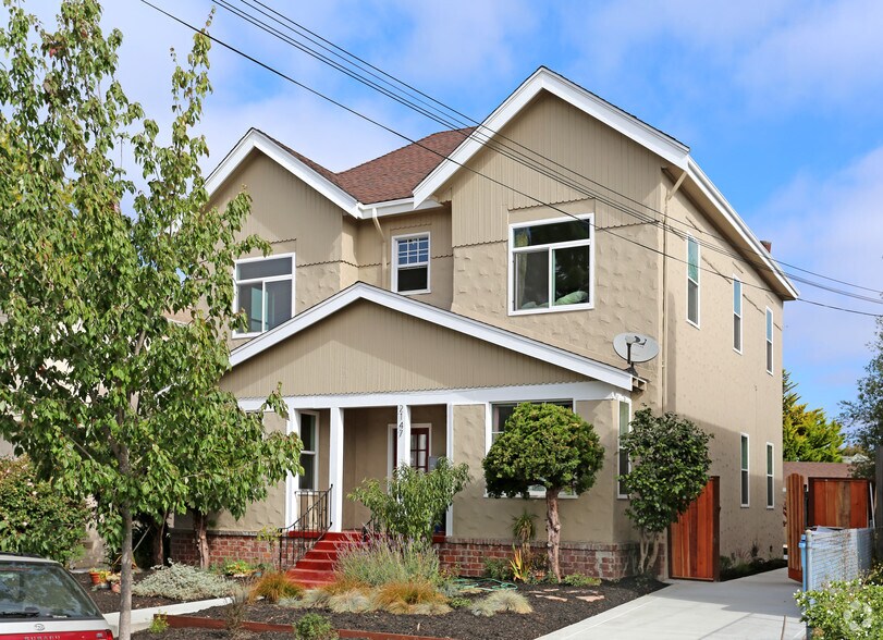 2147 Russell St, Berkeley, CA for sale - Primary Photo - Image 1 of 1