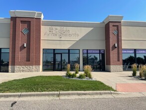 1801 45th St S, Fargo, ND for lease Building Photo- Image 1 of 7