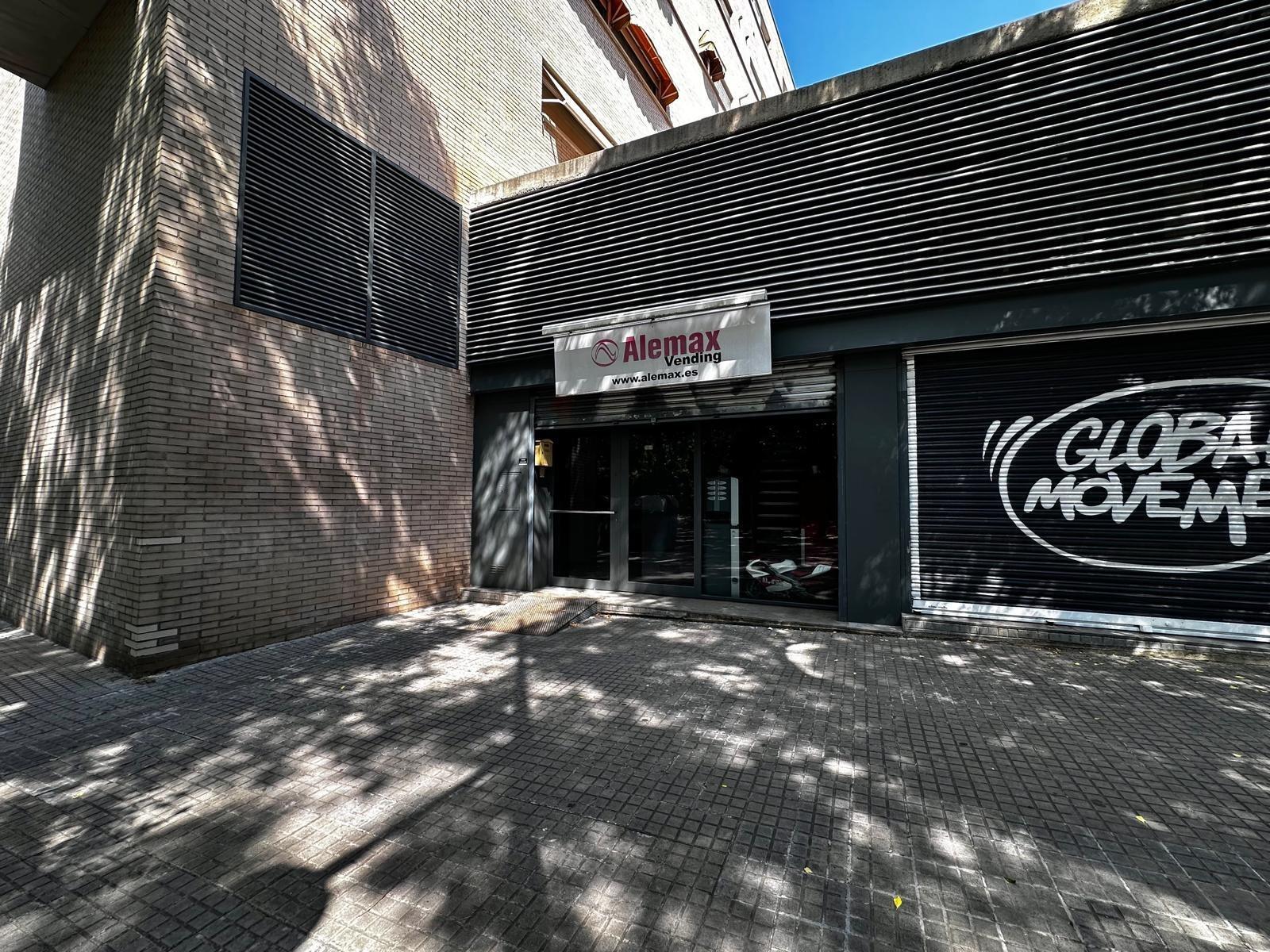 Office/Retail in Sant Cugat del Vallès, Barcelona for lease Interior Photo- Image 1 of 26