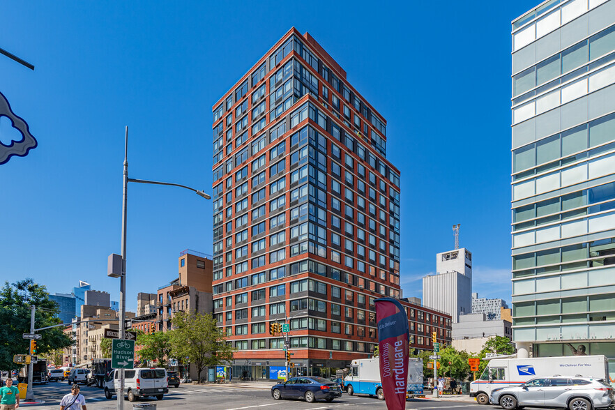 400 W 55th St, New York, NY for lease - Primary Photo - Image 1 of 12