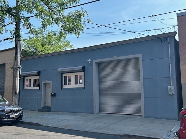 1041 E 46th St, Brooklyn, NY 11203 - Industrial for Sale | LoopNet