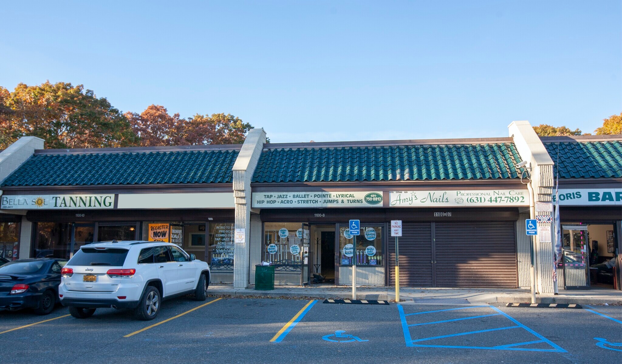 1100 Waverly Ave, Holtsville, NY 11742 Waverly Plaza