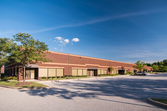 910 Cromwell Park Dr, Glen Burnie, MD for lease Building Photo- Image 2 of 2