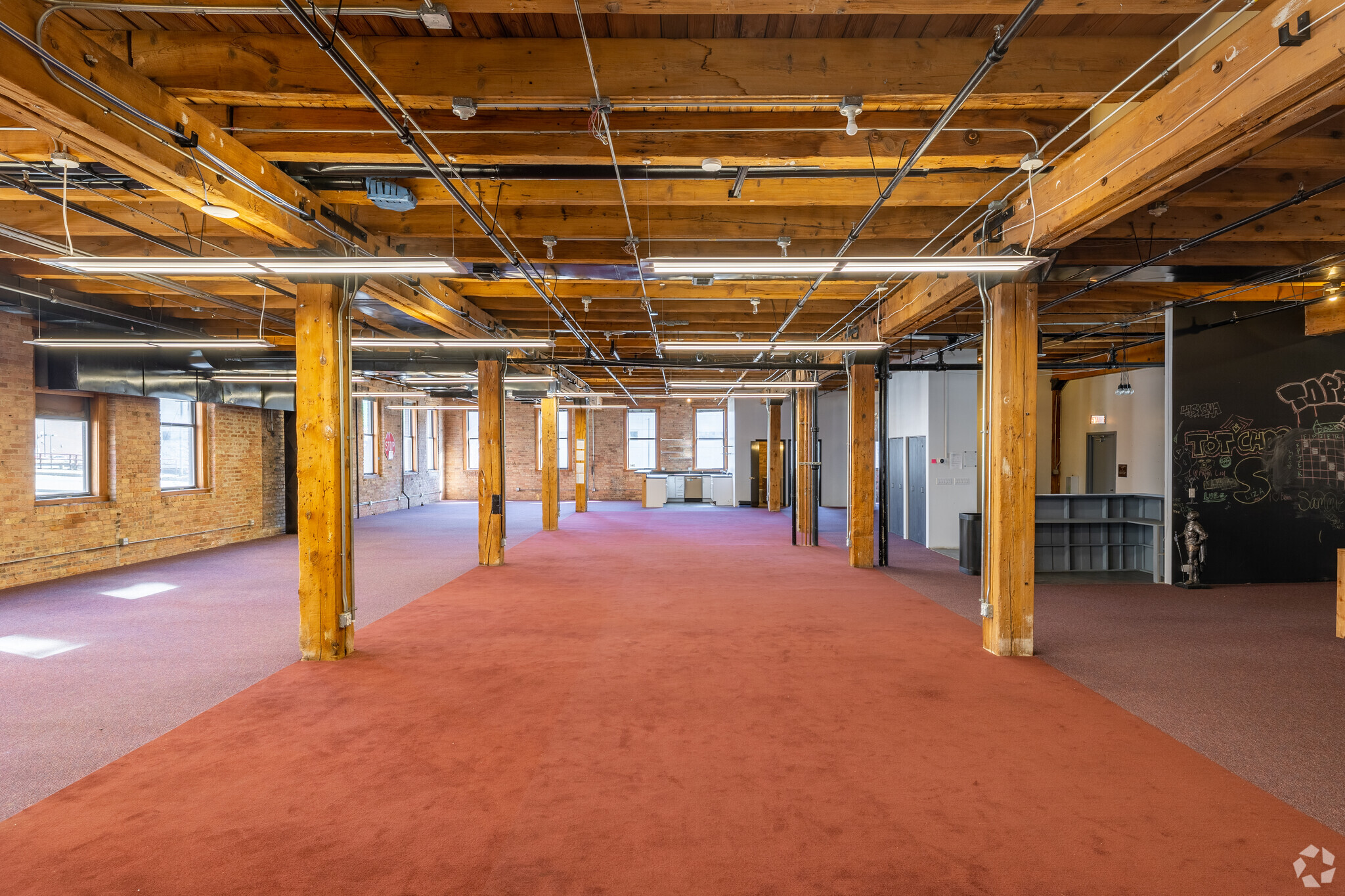 800 W Huron St, Chicago, IL for lease Interior Photo- Image 1 of 6