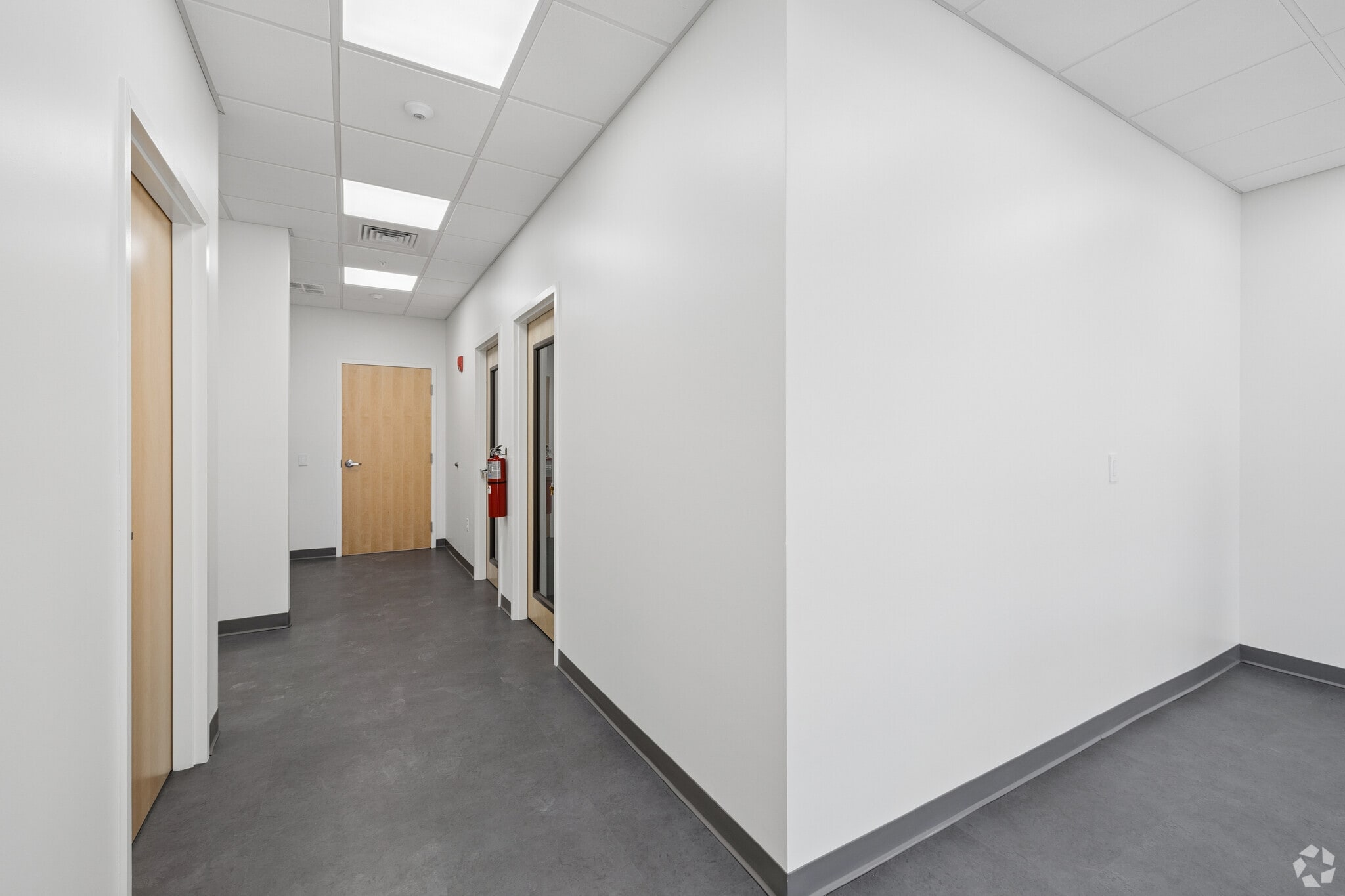 528 Northlake Blvd, Altamonte Springs, FL for lease Interior Photo- Image 1 of 3
