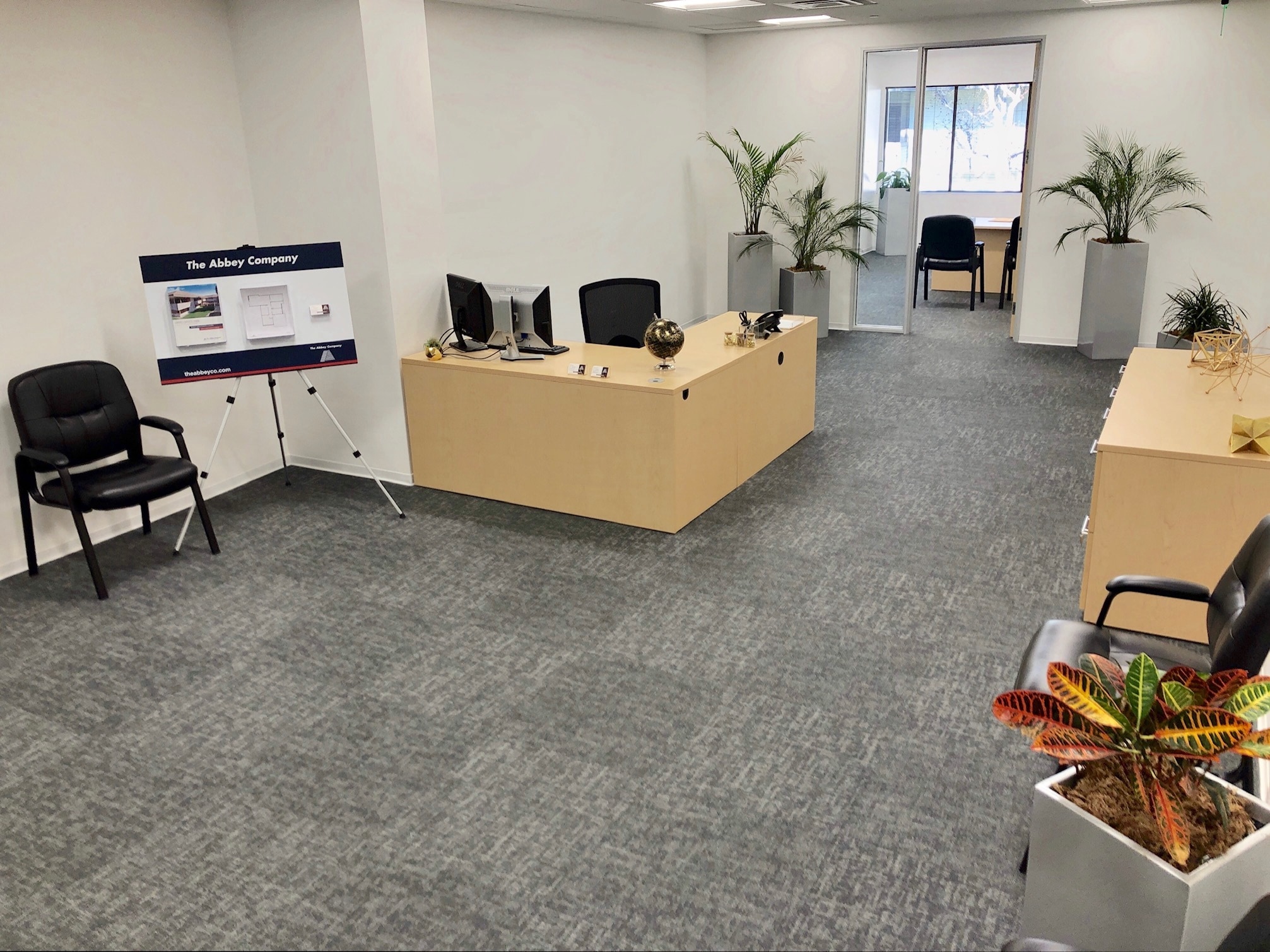 5500 Ming Ave, Bakersfield, CA for lease Interior Photo- Image 1 of 7