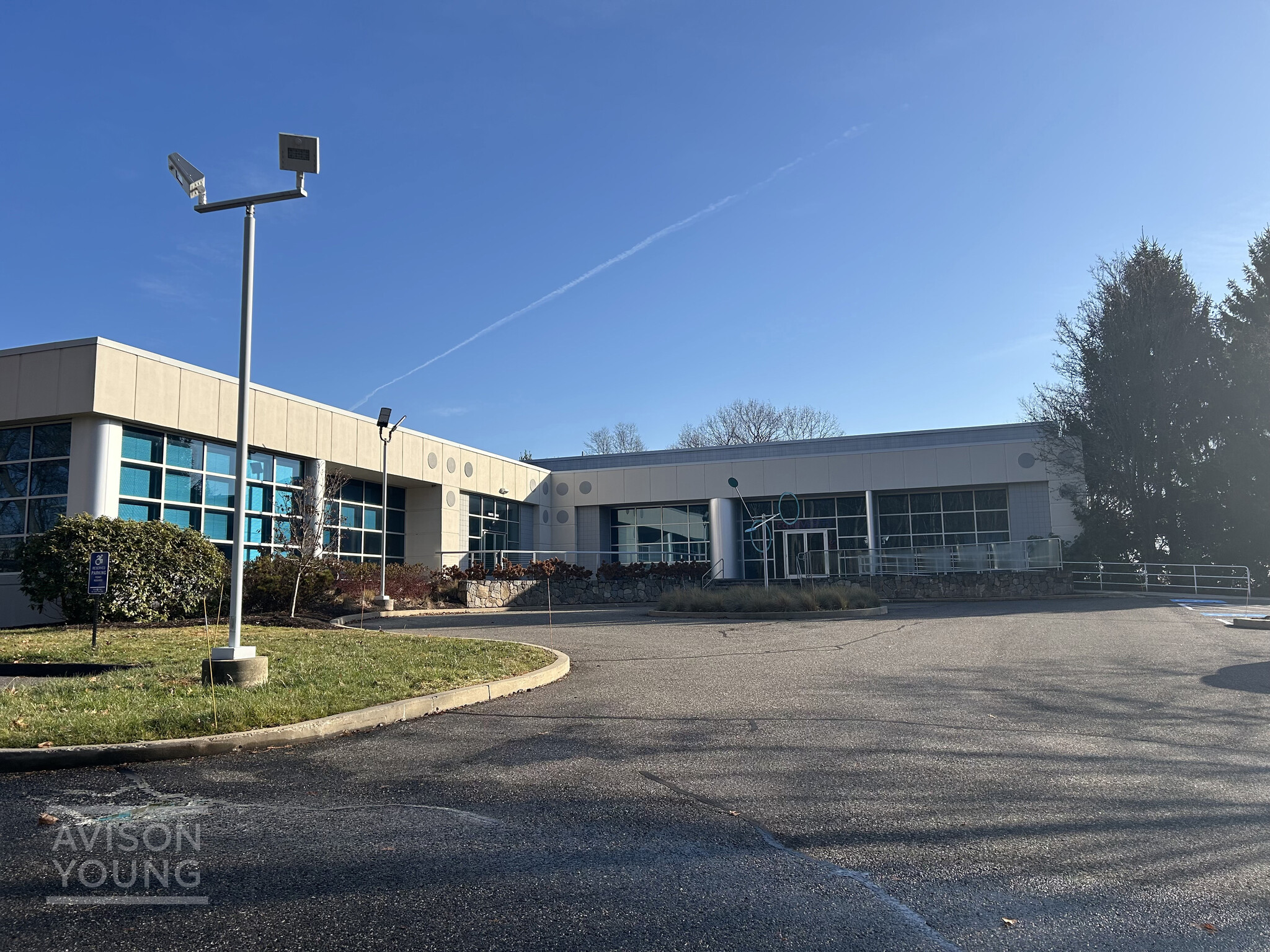 1 Parrott Dr, Shelton, CT for sale Building Photo- Image 1 of 16