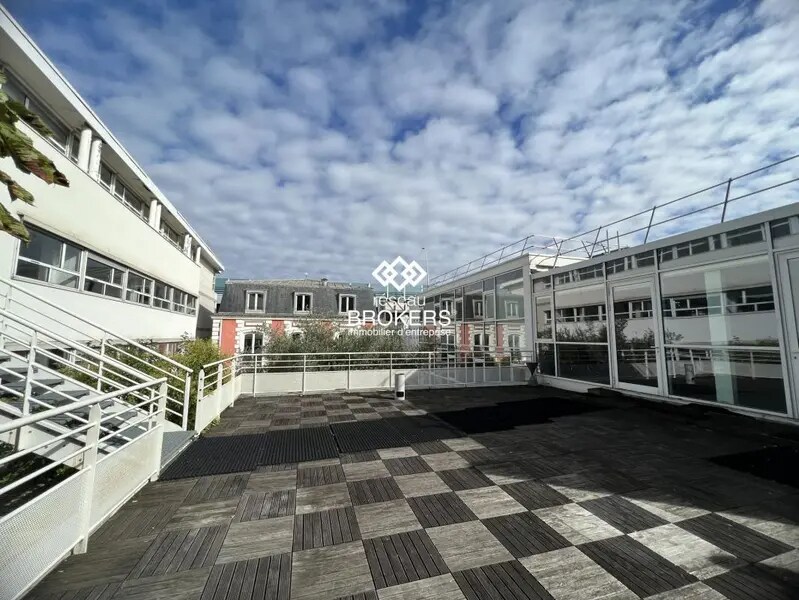 View Photo