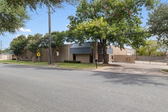 2020 Rutland Dr, Austin, TX for lease Building Photo- Image 2 of 30