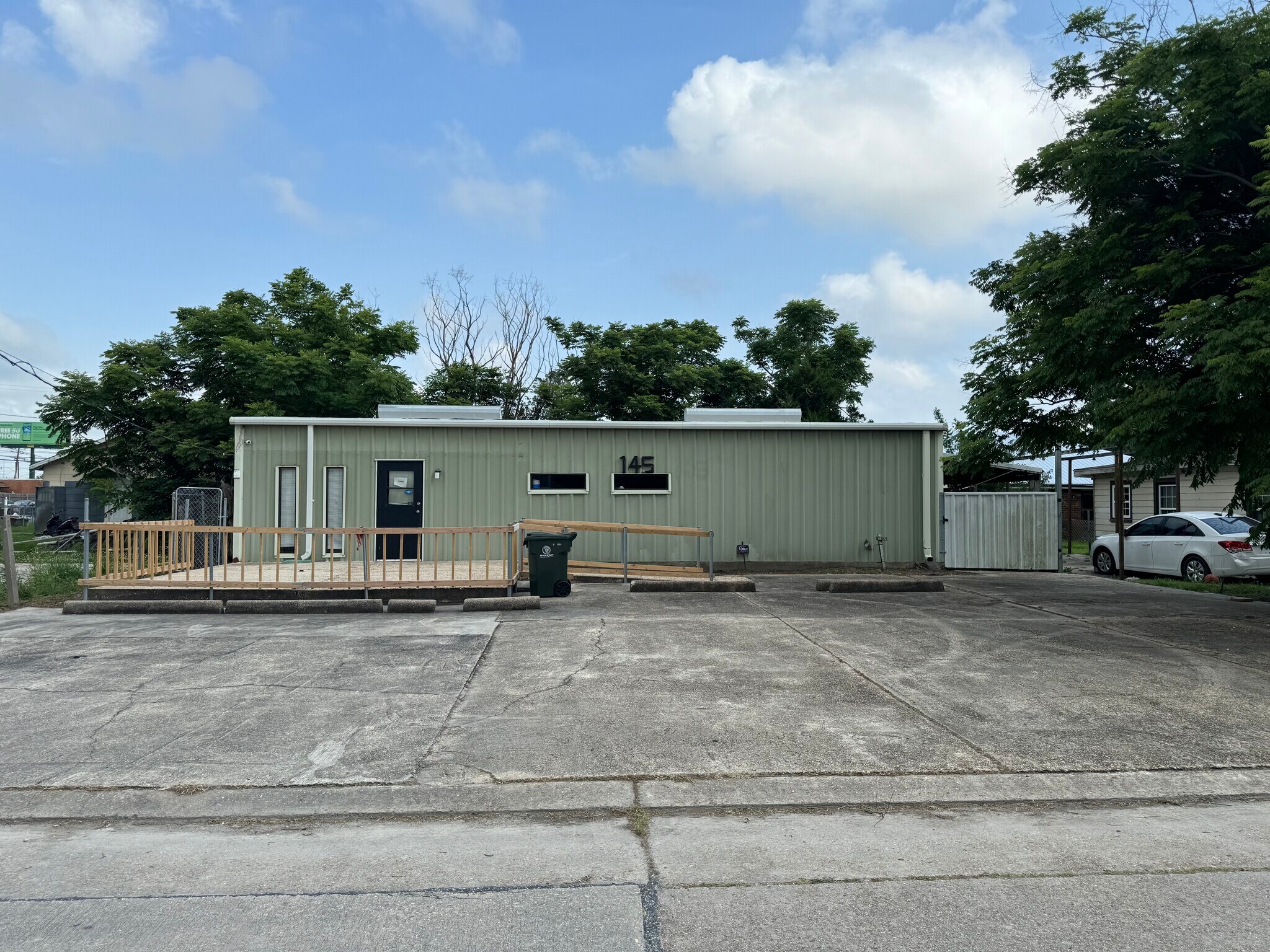 145 Agnes St, Houma, LA for sale Primary Photo- Image 1 of 1
