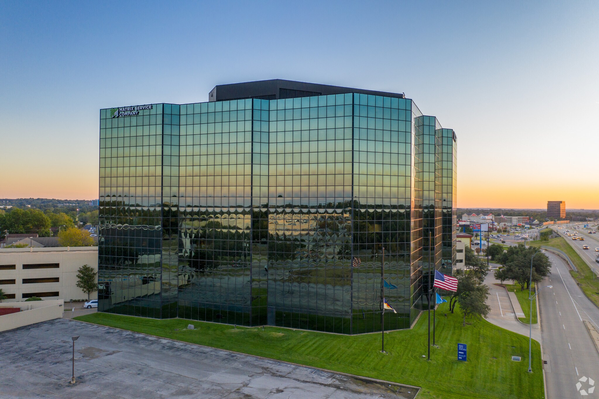 51005132 E Skelly Dr, Tulsa, OK 74135 Meridian Tower