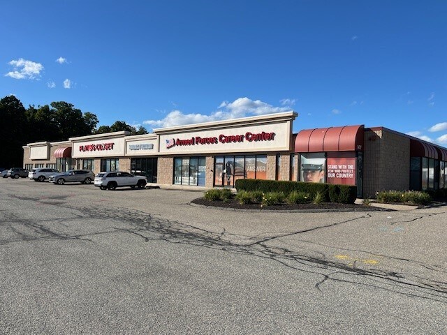 1458 Riverdale St, West Springfield, MA for lease Building Photo- Image 1 of 15