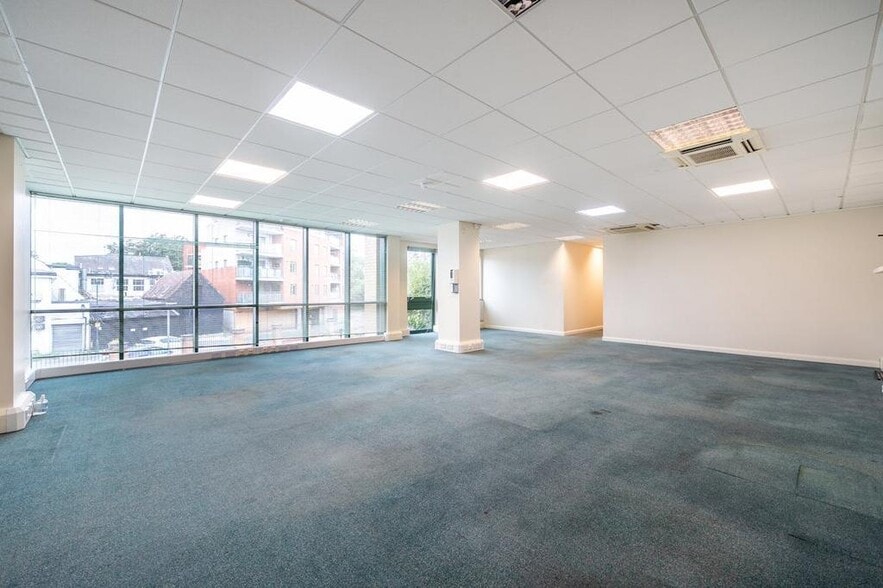 Marlborough Hl, Harrow for lease - Building Photo - Image 3 of 28