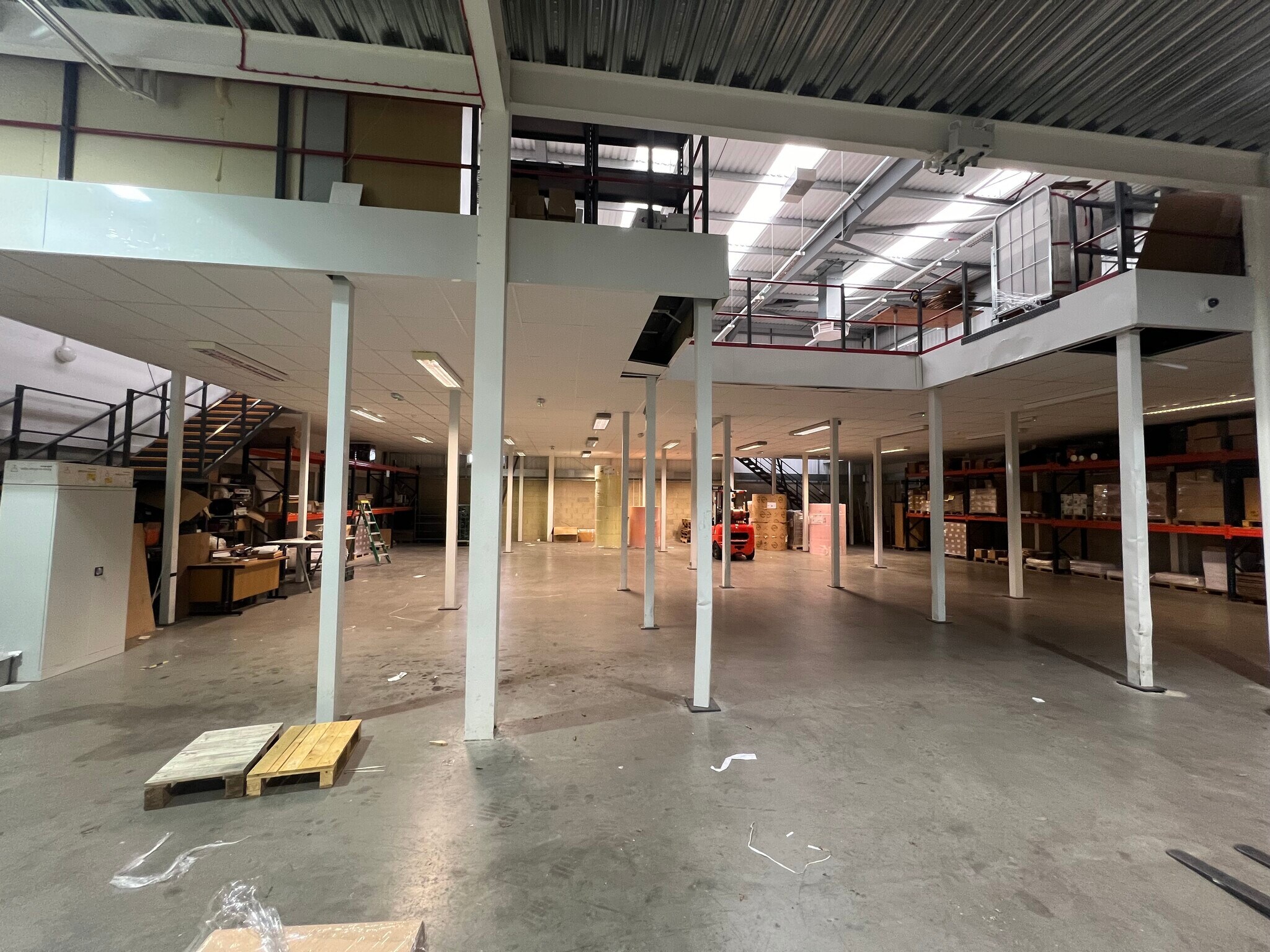 101 Stephenson St, London for lease Interior Photo- Image 1 of 4