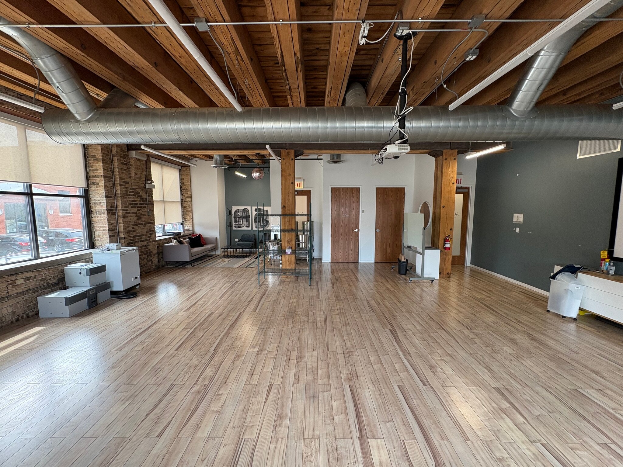 1500 W Carroll Ave, Chicago, IL for lease Interior Photo- Image 1 of 8