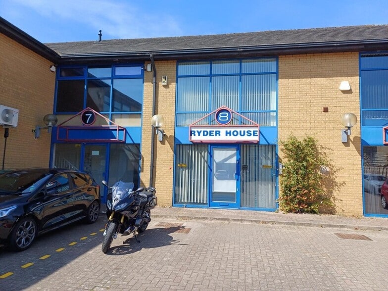 Saxon Way E, Corby for lease - Building Photo - Image 3 of 3