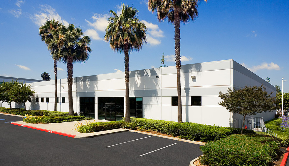 18537-18571 E Gale Ave, City Of Industry, CA for lease - Building Photo - Image 3 of 12