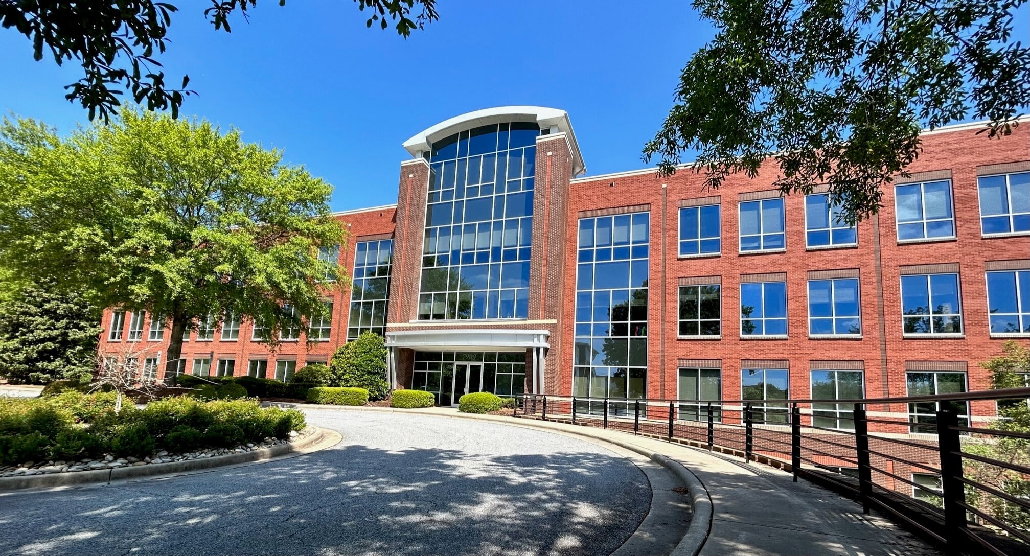 101 Centreport Dr, Greensboro, NC 27409 - Centreport Office Park | LoopNet - 7900 National Service Road Greensboro Nc