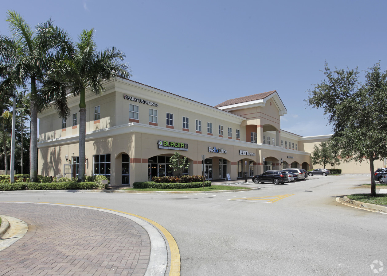 15910-15980 Pines Blvd, Pembroke Pines, FL 33027 - West Bldg | LoopNet