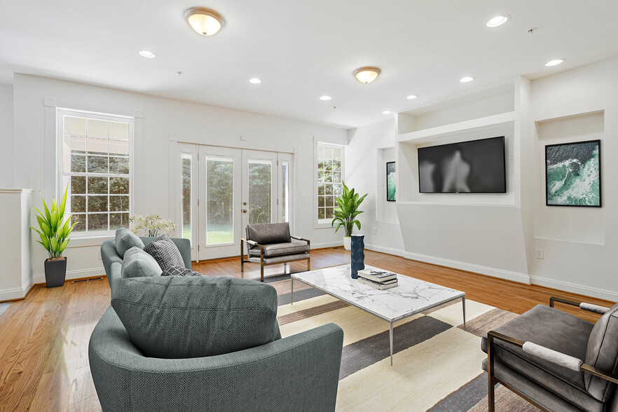 10811 Electric Ave, Lanham, MD for sale - Building Photo - Image 3 of 21