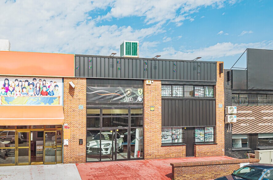 Calle del Sol, 12, Arganda del Rey, Madrid for sale - Primary Photo - Image 1 of 4