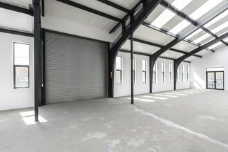 5 Elstree Way, Borehamwood for lease Interior Photo- Image 1 of 3