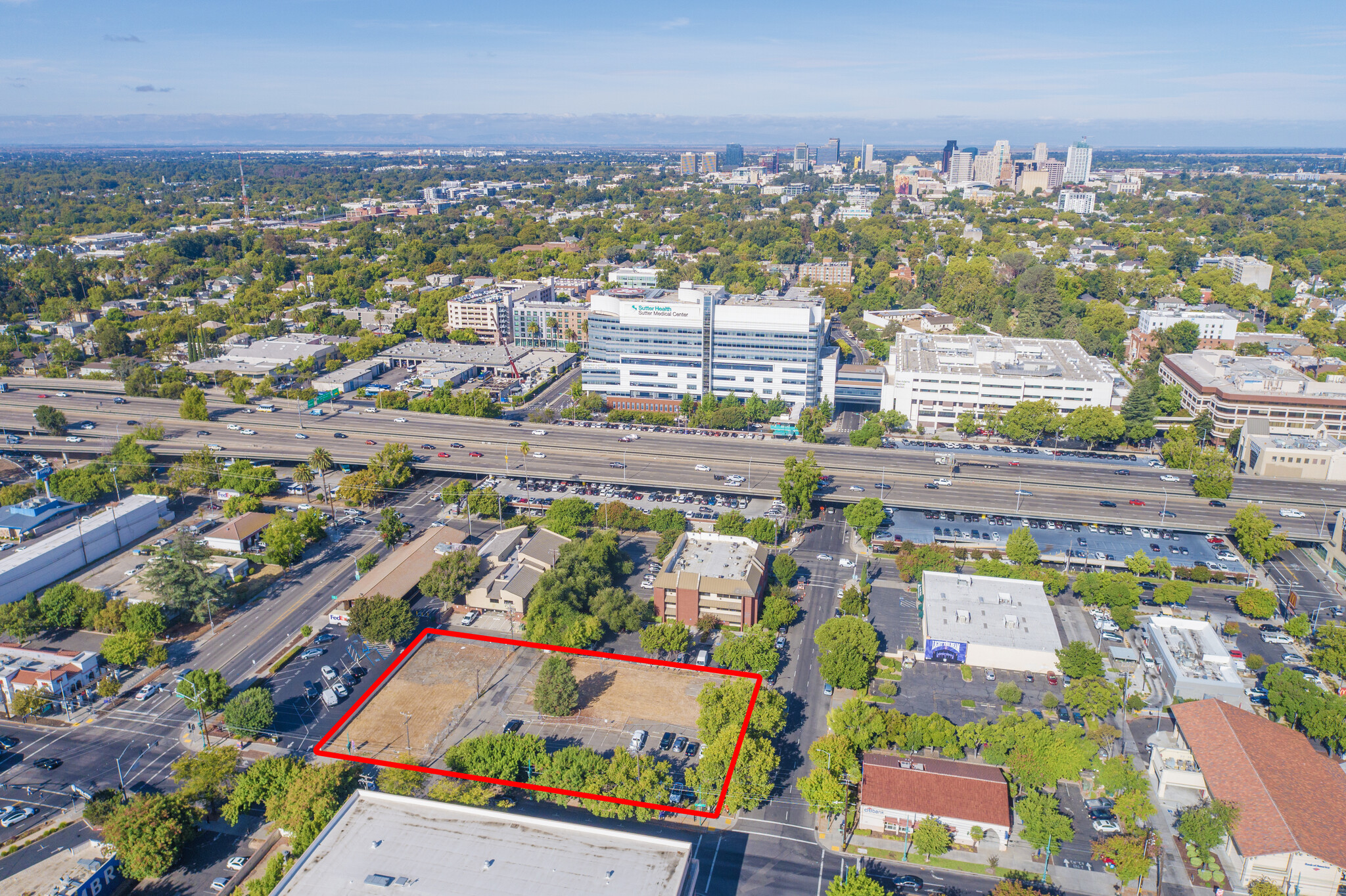 1218 Alhambra Blvd, Sacramento, CA for lease Building Photo- Image 1 of 9