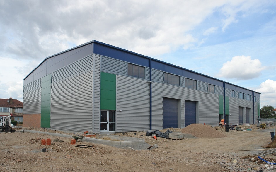 Rowan Rd, London for sale - Primary Photo - Image 1 of 1