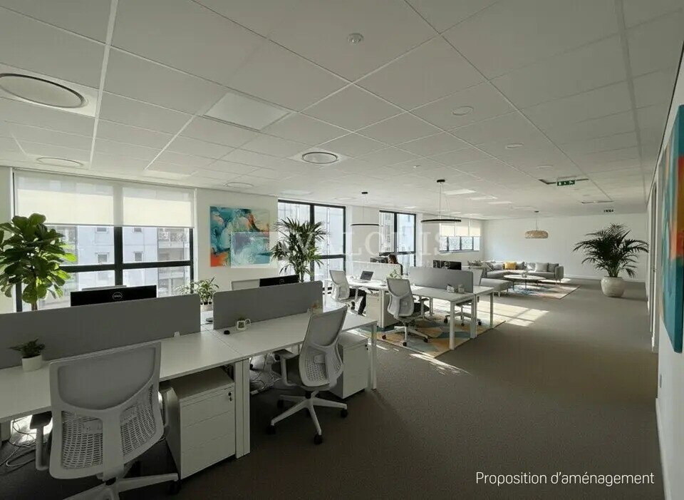 Office in Lyon for lease Building Photo- Image 1 of 25