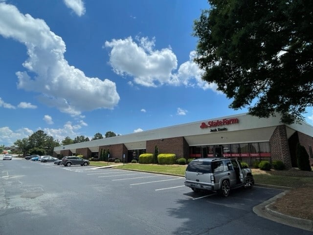 561 Thornton Rd, Lithia Springs, GA for lease - Building Photo - Image 3 of 5