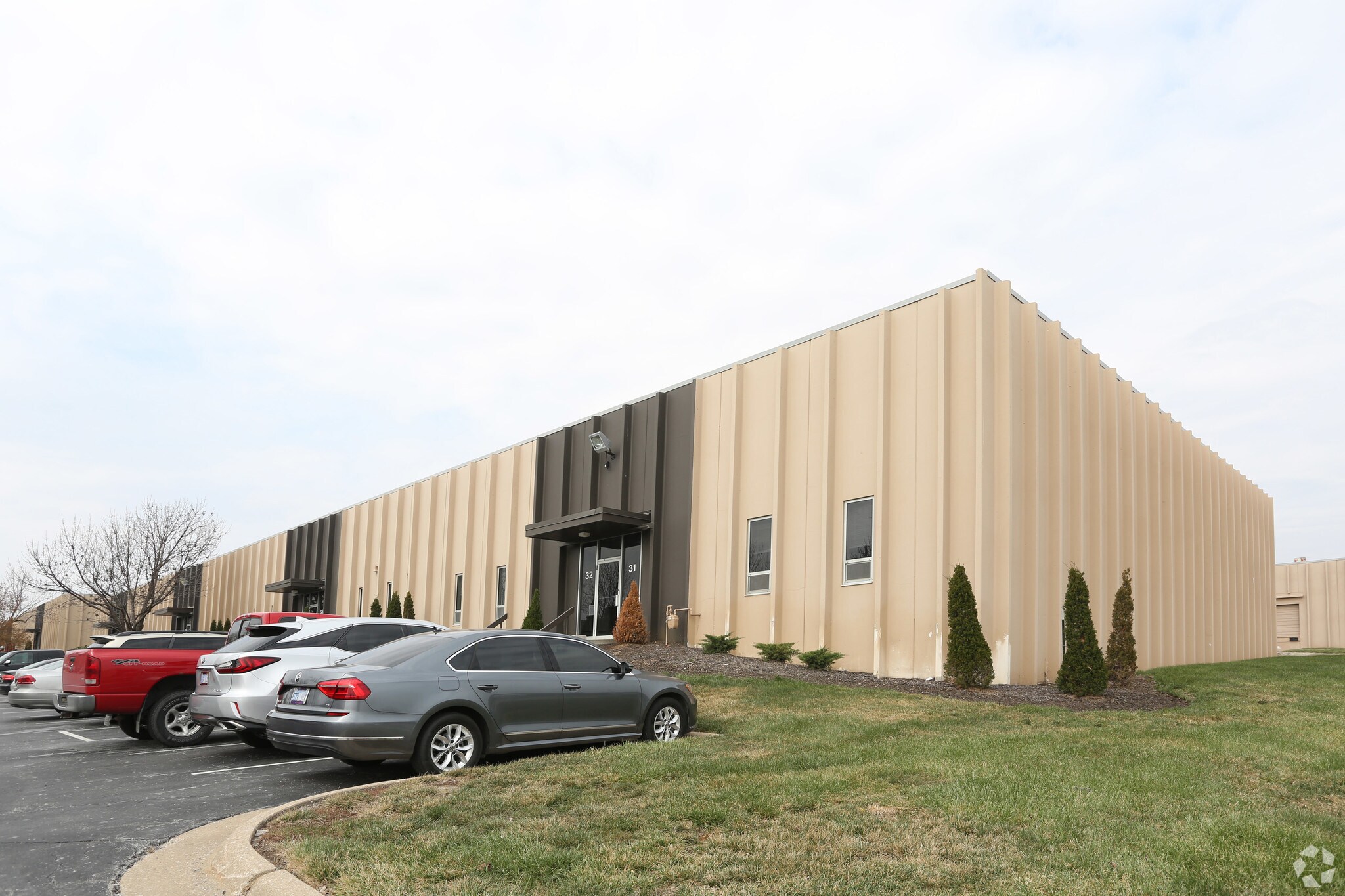 9900 Pflumm Rd, Lenexa, KS 66215 Lenexa Business Center 3