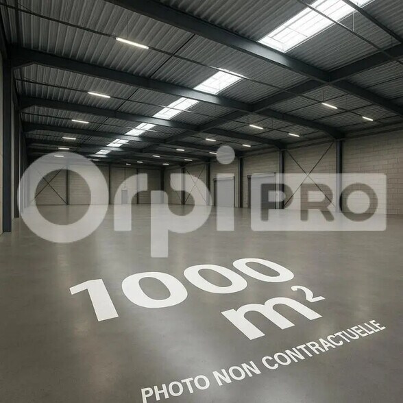 Office in Domérat for lease - Interior Photo - Image 1 of 1