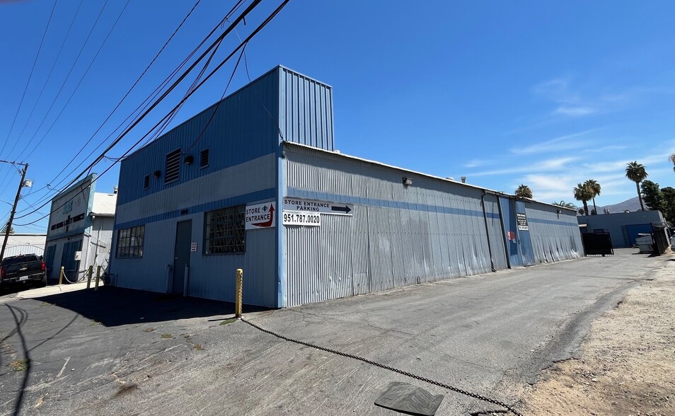 3640 Chicago Ave, Riverside, CA for sale - Building Photo - Image 1 of 1