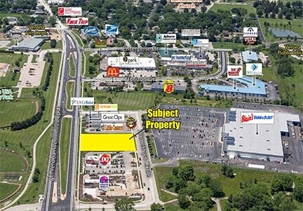 611 Hometown Cir, Verona, WI for sale - Primary Photo - Image 1 of 1