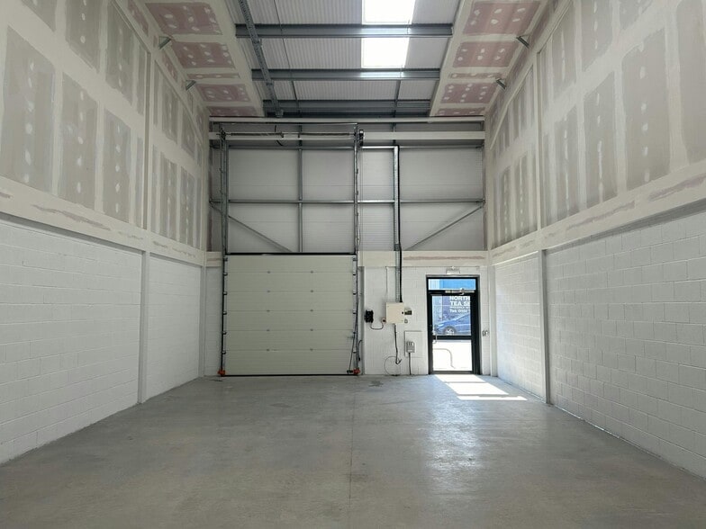 Huyton Trade Park, Liverpool for lease - Building Photo - Image 3 of 37