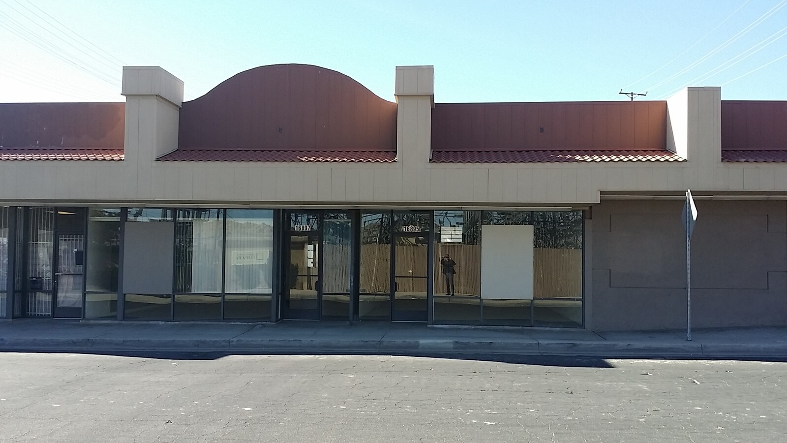 1552015538 7th St, Victorville, CA 92395